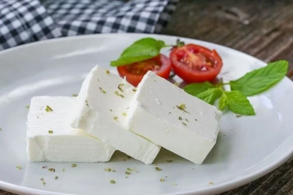 Beyaz Peynir Tabağı